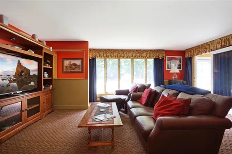 21 Meetinghouse Hill Road Brookline NH 03033