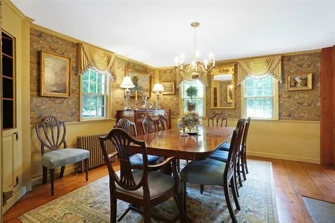 21 Meetinghouse Hill Road Brookline NH 03033