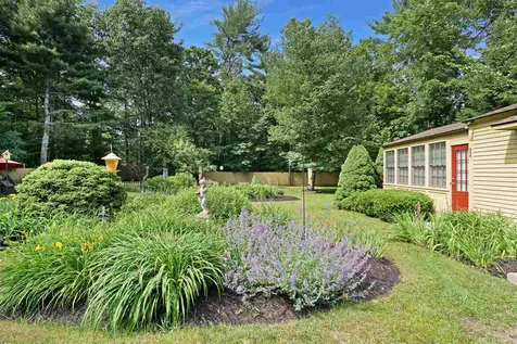21 Meetinghouse Hill Road Brookline NH 03033