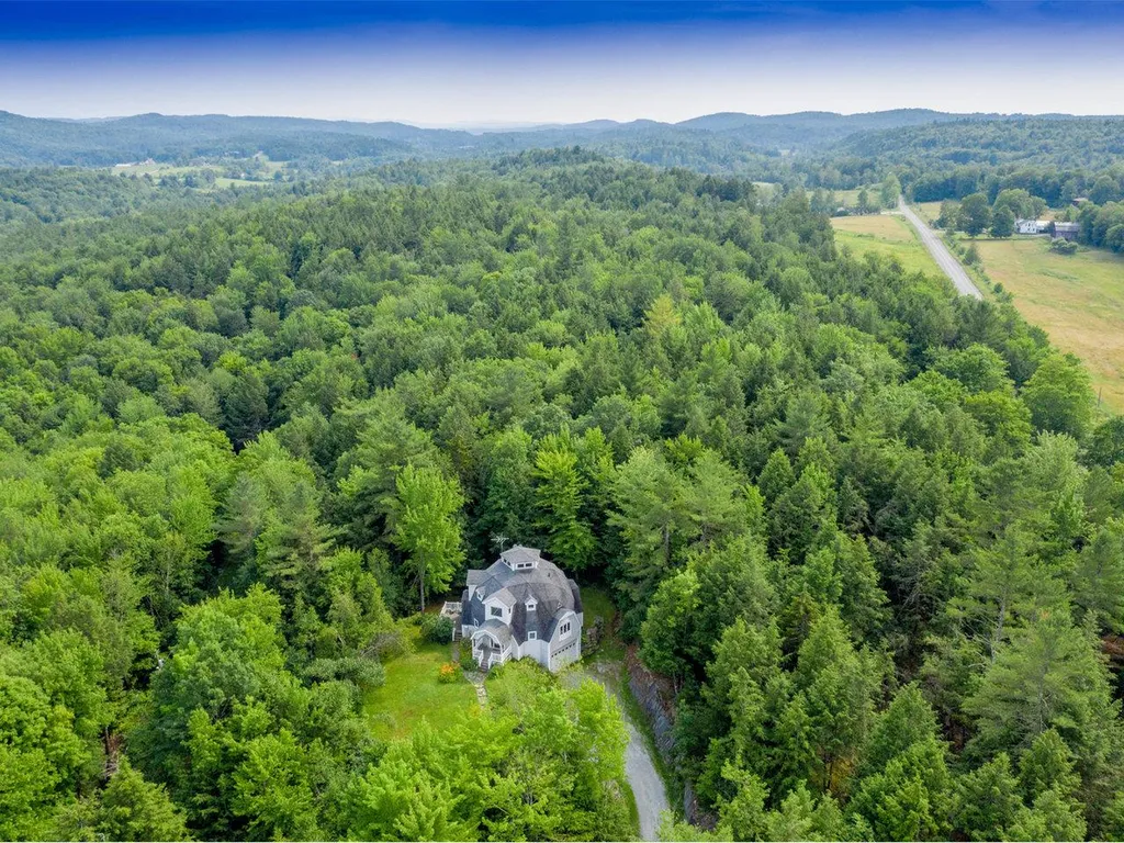 42 Brookside Road Westford VT 05494