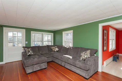 124 Baer Road Rollinsford NH 03869