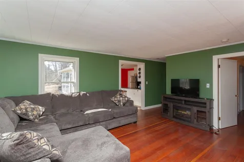 124 Baer Road Rollinsford NH 03869
