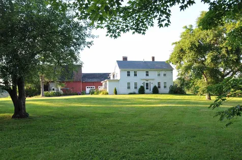 124 Baer Road Rollinsford NH 03869