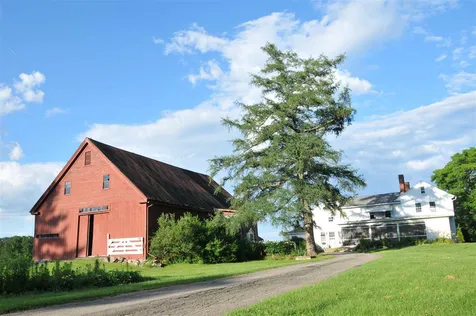 124 Baer Road Rollinsford NH 03869