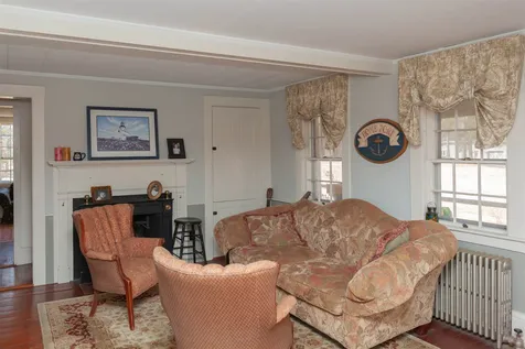 124 Baer Road Rollinsford NH 03869
