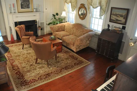 124 Baer Road Rollinsford NH 03869