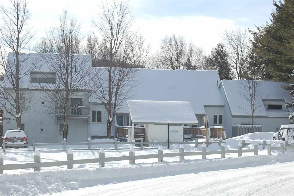 327 Bridges Circle Warren VT 05674