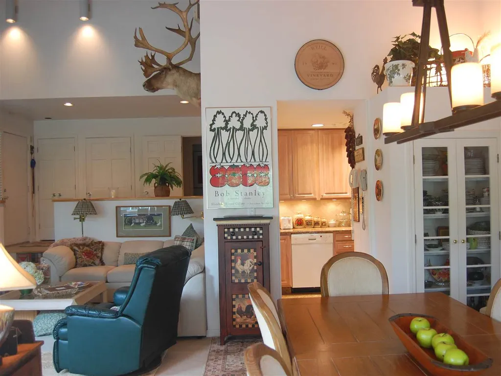 327 Bridges Circle Warren VT 05674