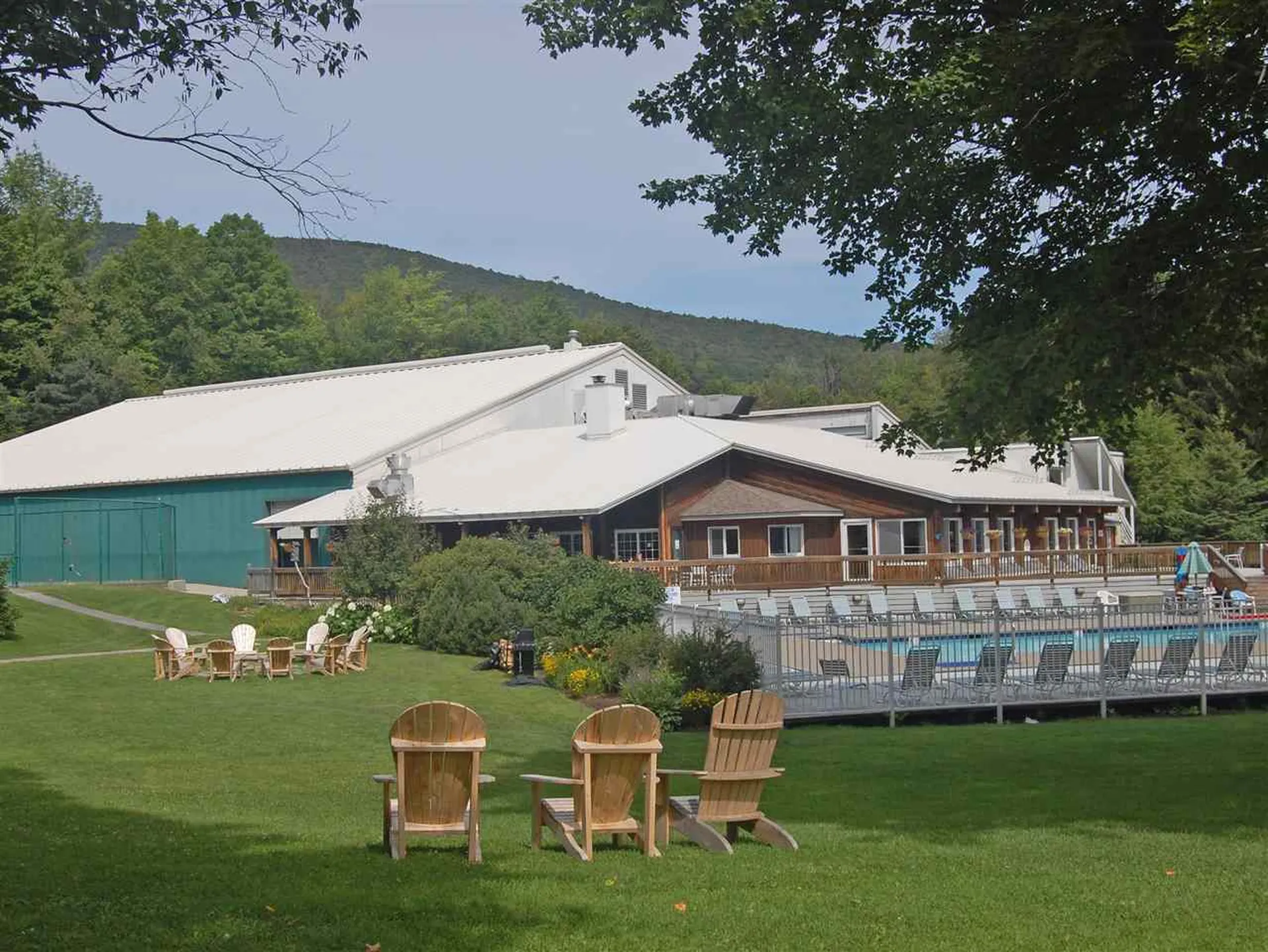 327 Bridges Circle Warren VT 05674