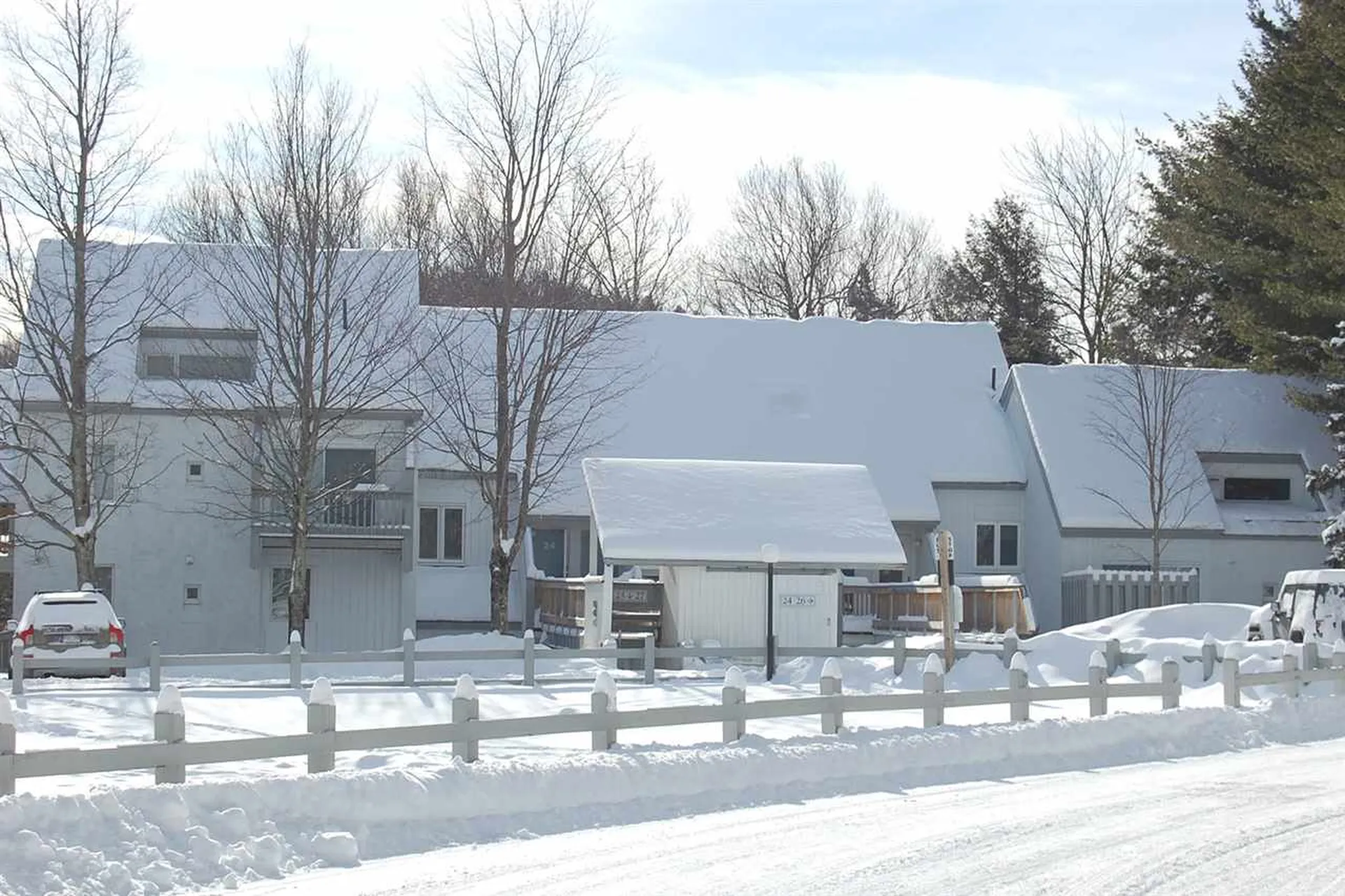 327 Bridges Circle Warren VT 05674