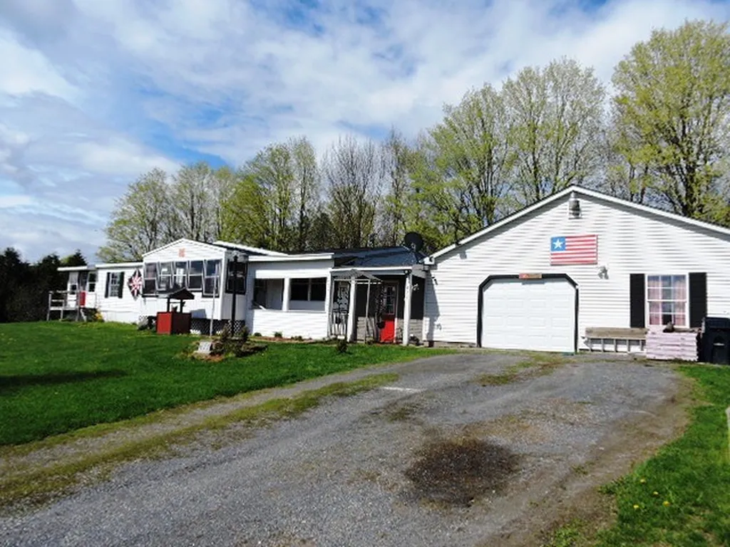 673 Bullock Road Georgia VT 05468