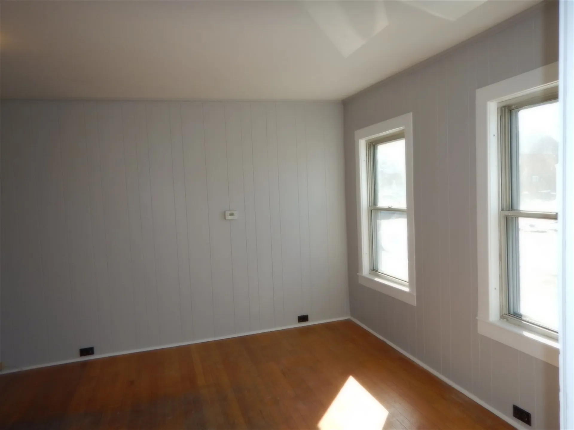 92 Ledge Street Nashua NH 03060