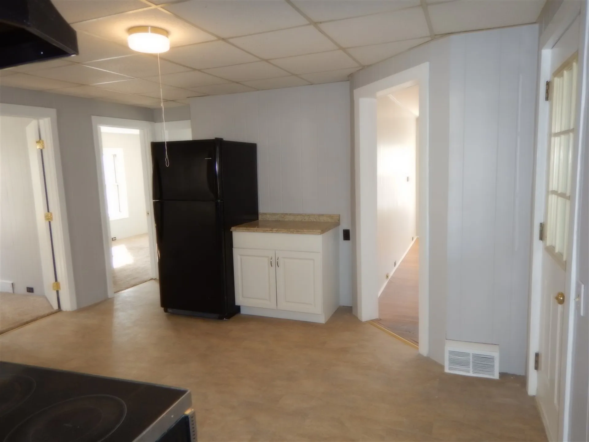92 Ledge Street Nashua NH 03060