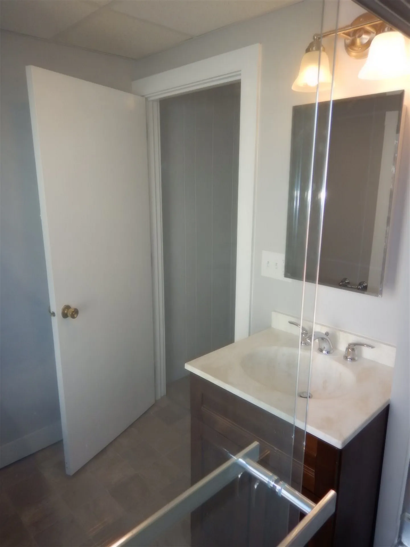 92 Ledge Street Nashua NH 03060
