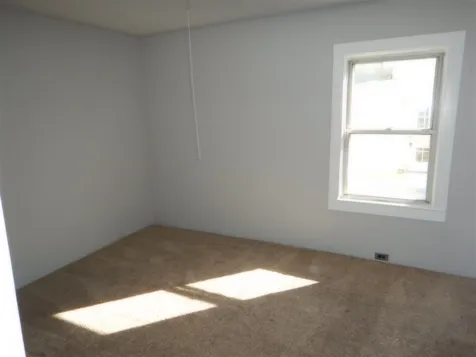 92 Ledge Street Nashua NH 03060