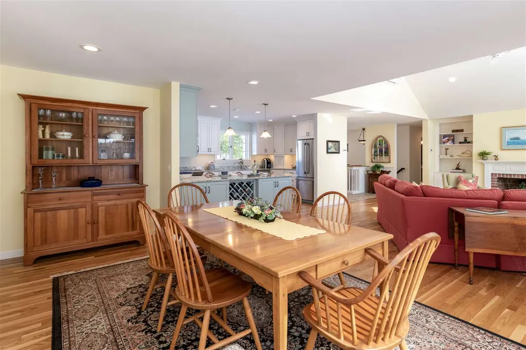 110 River Street Wolfeboro NH 03894