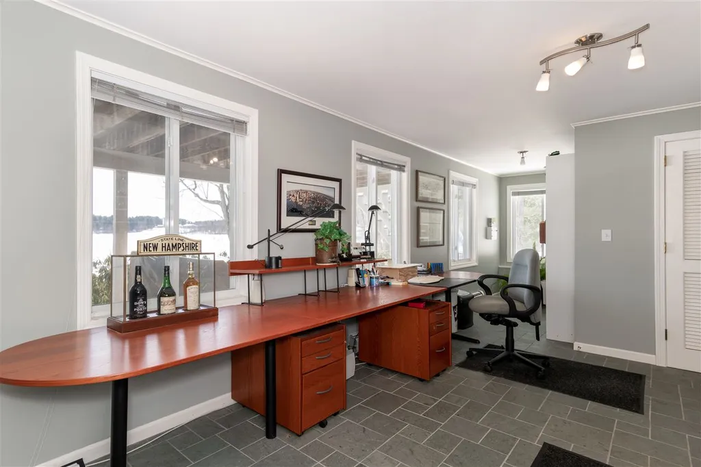 110 River Street Wolfeboro NH 03894