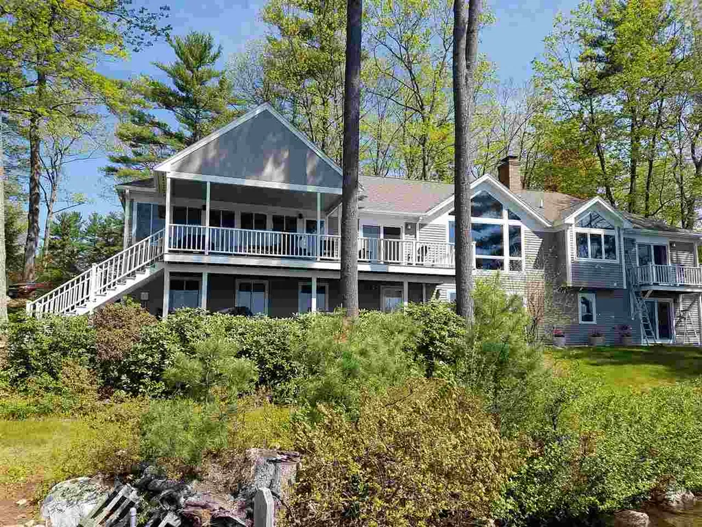 110 River Street Wolfeboro NH 03894