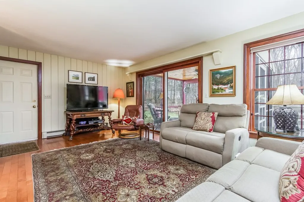 5 Ridgewood Lane Concord NH 03301