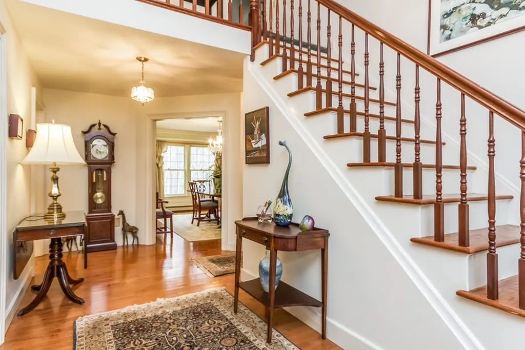 5 Ridgewood Lane Concord NH 03301