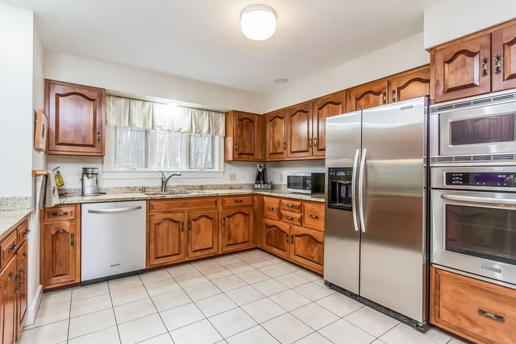 5 Ridgewood Lane Concord NH 03301