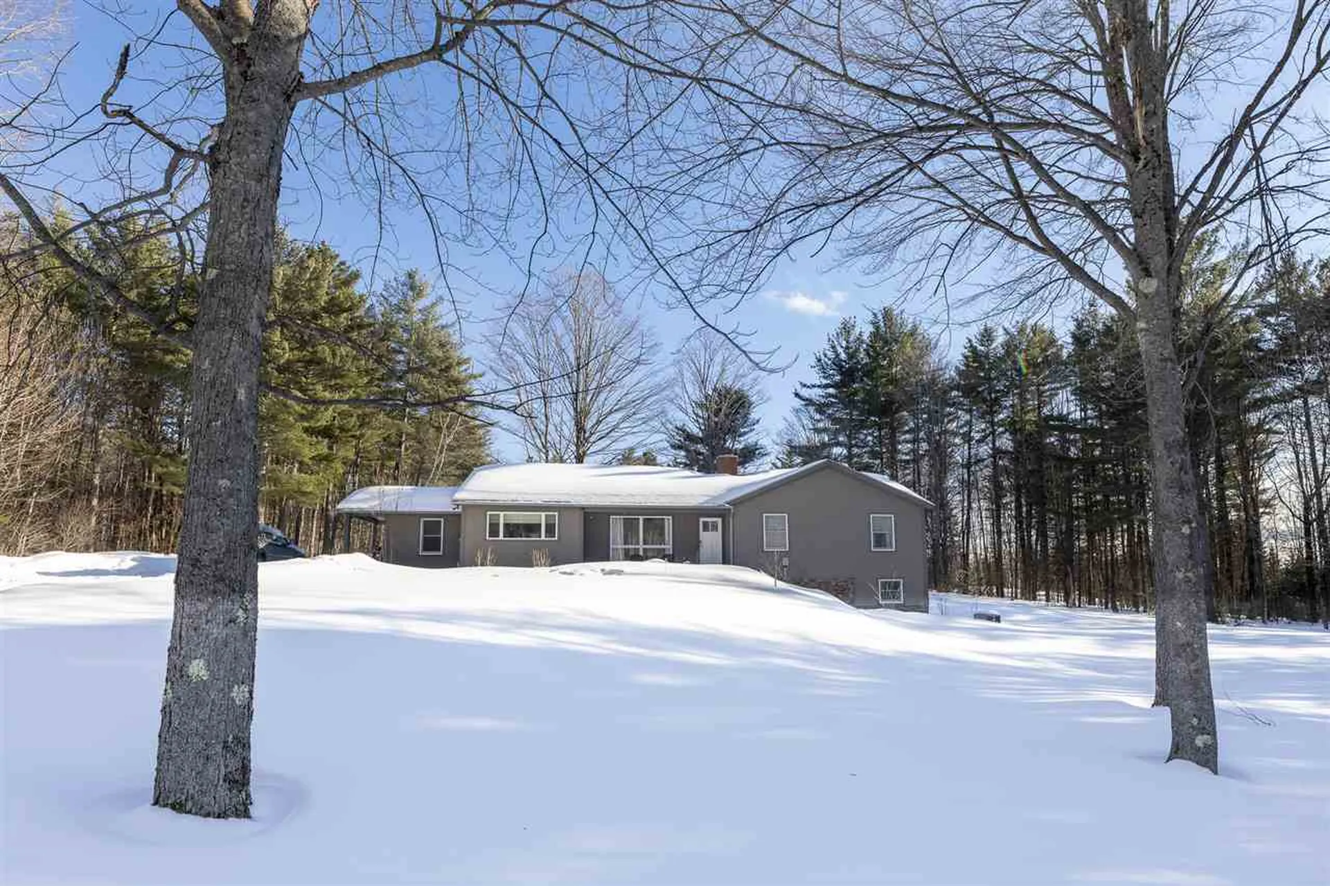 456 Indian Pond Road Orford NH 03777