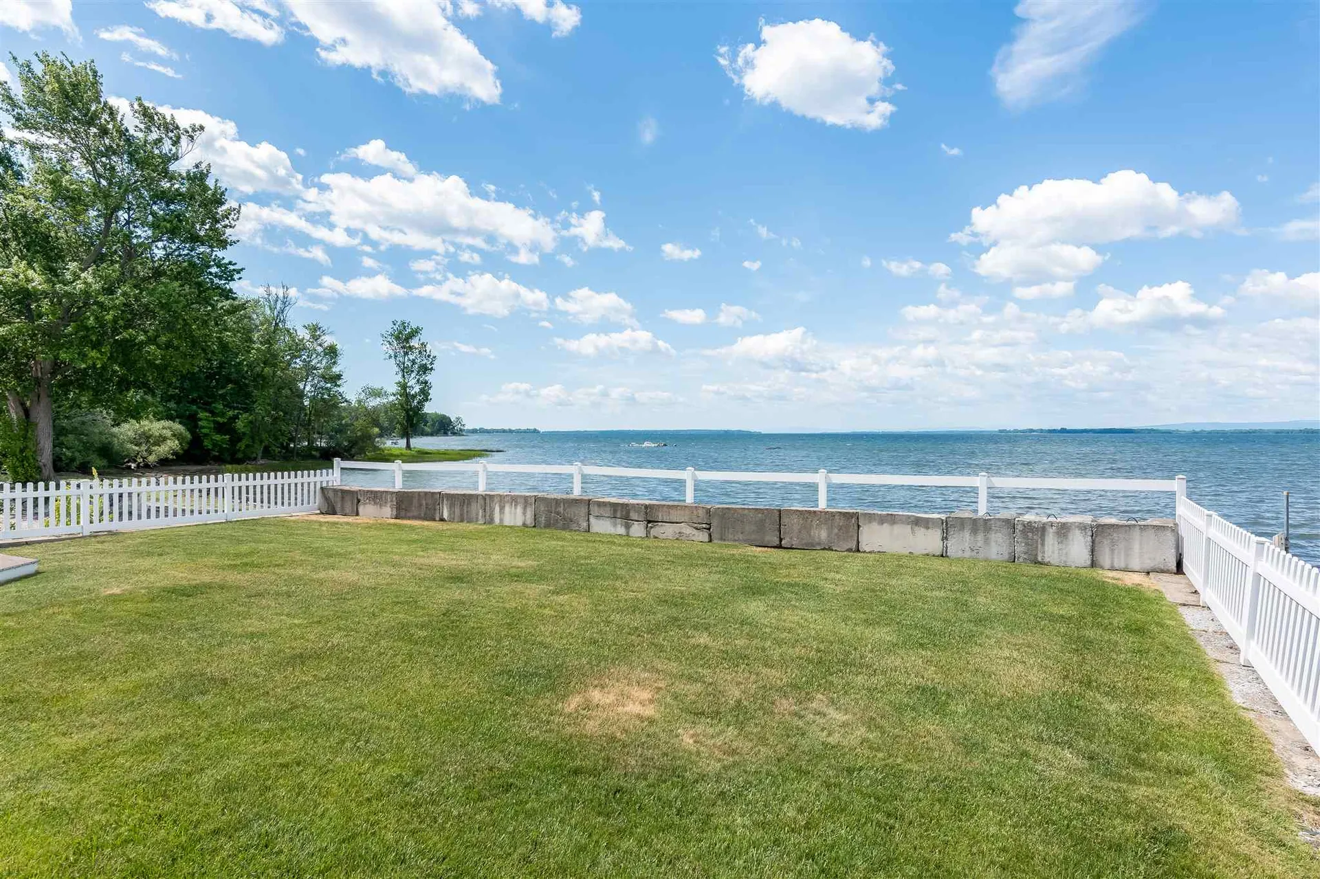 669 Firehouse Road Alburgh VT 05440