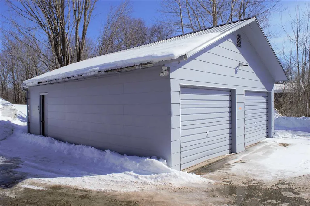 39 South Lunenburg Road Lunenburg VT 05906