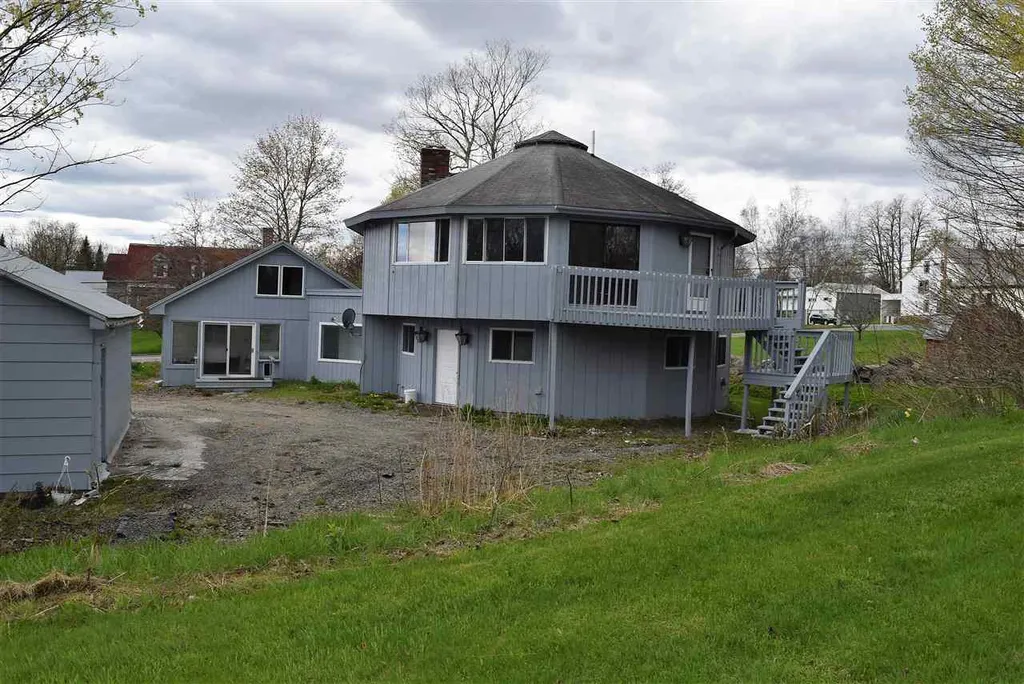 39 South Lunenburg Road Lunenburg VT 05906