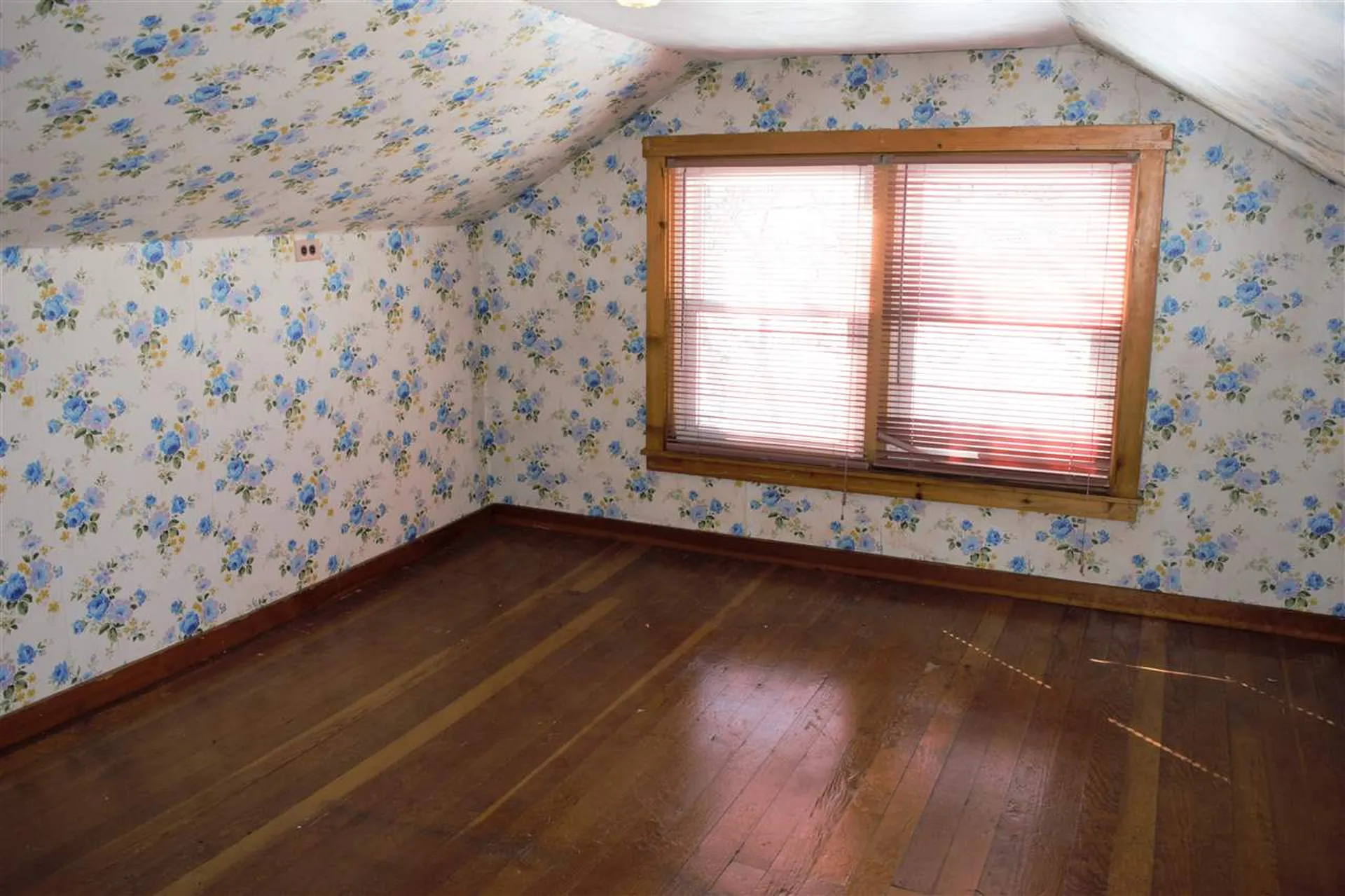 39 South Lunenburg Road Lunenburg VT 05906