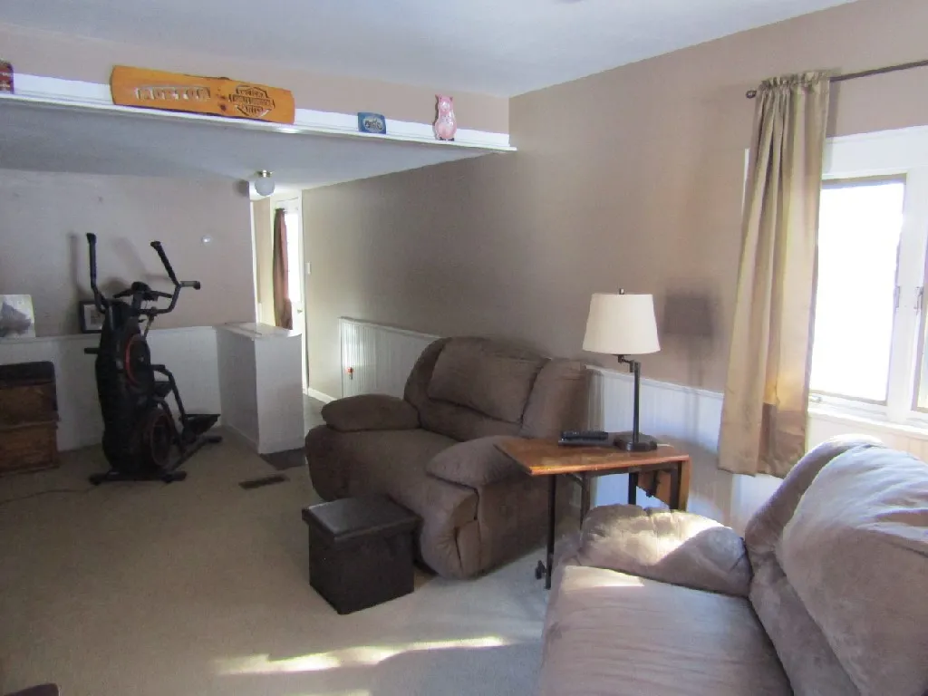 45 Ball Road Kingston NH 03848
