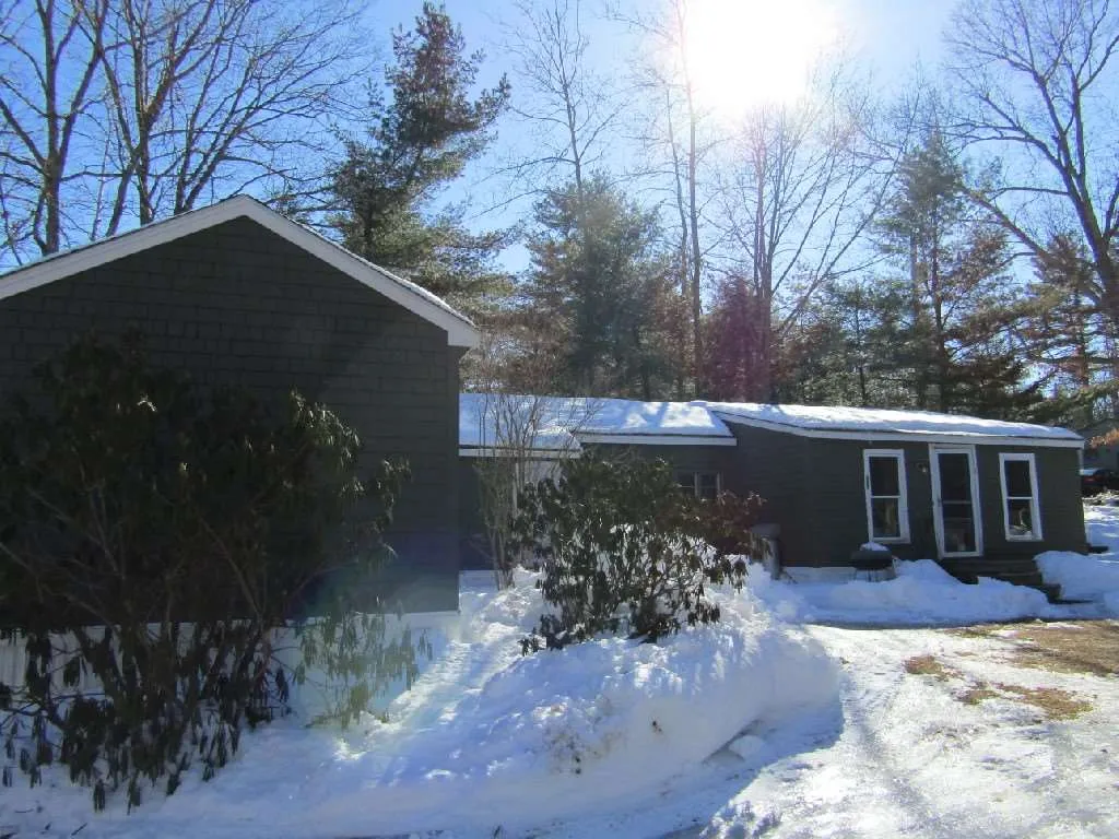 45 Ball Road Kingston NH 03848