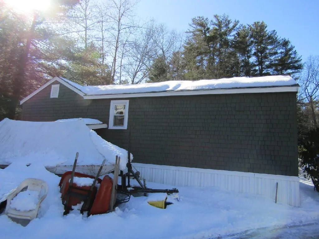 45 Ball Road Kingston NH 03848