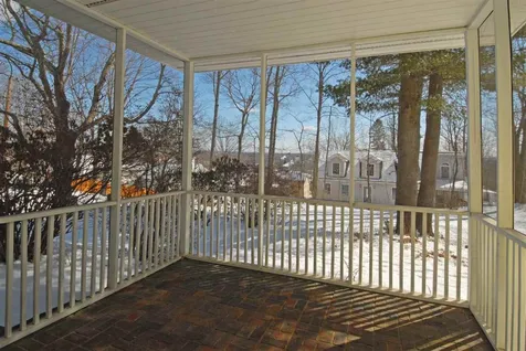 20 Noble Street Somersworth NH 03878-2621