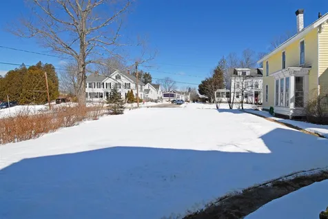 20 Noble Street Somersworth NH 03878-2621