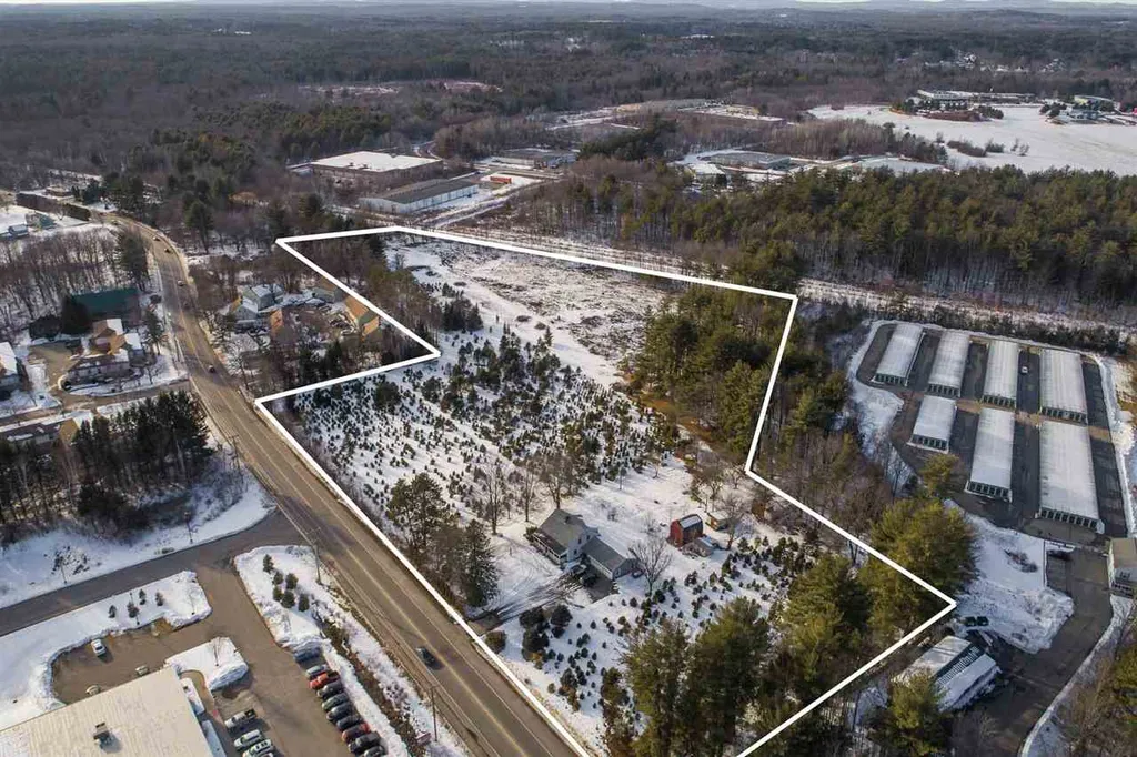 239 Knox Marsh Road Dover NH 03820
