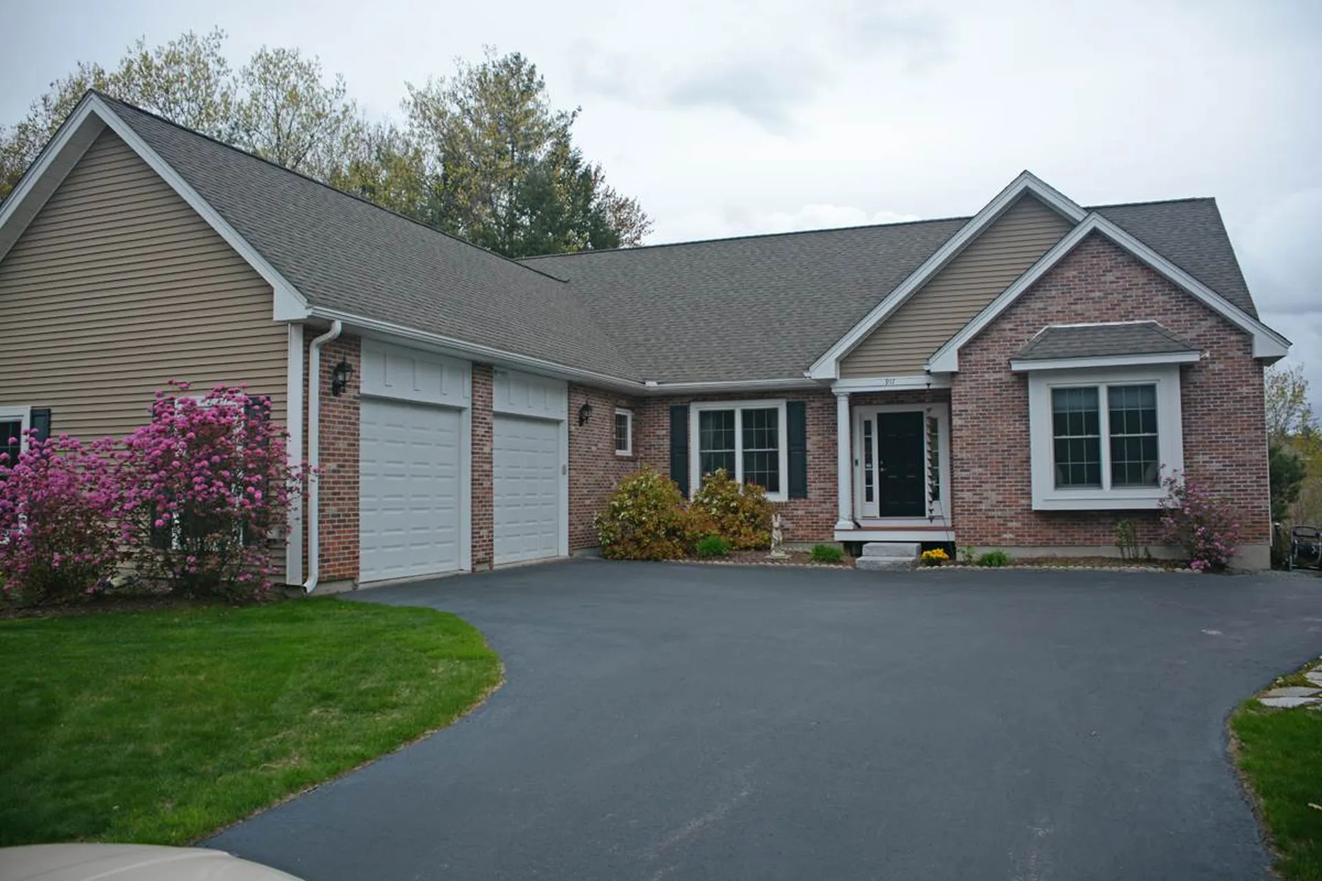 917 Countryside Boulevard Manchester NH 03102