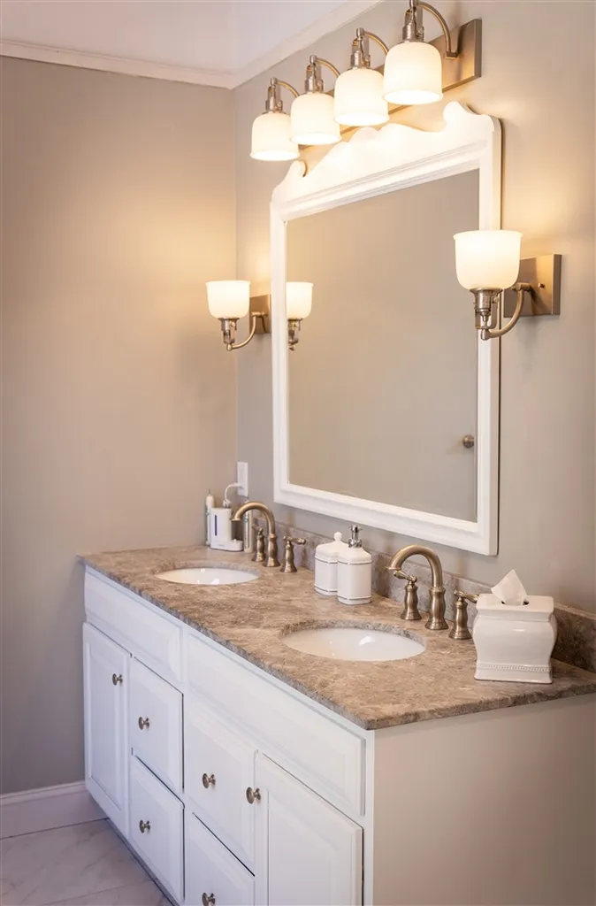21 Stonegate Lane Shelburne VT 05482
