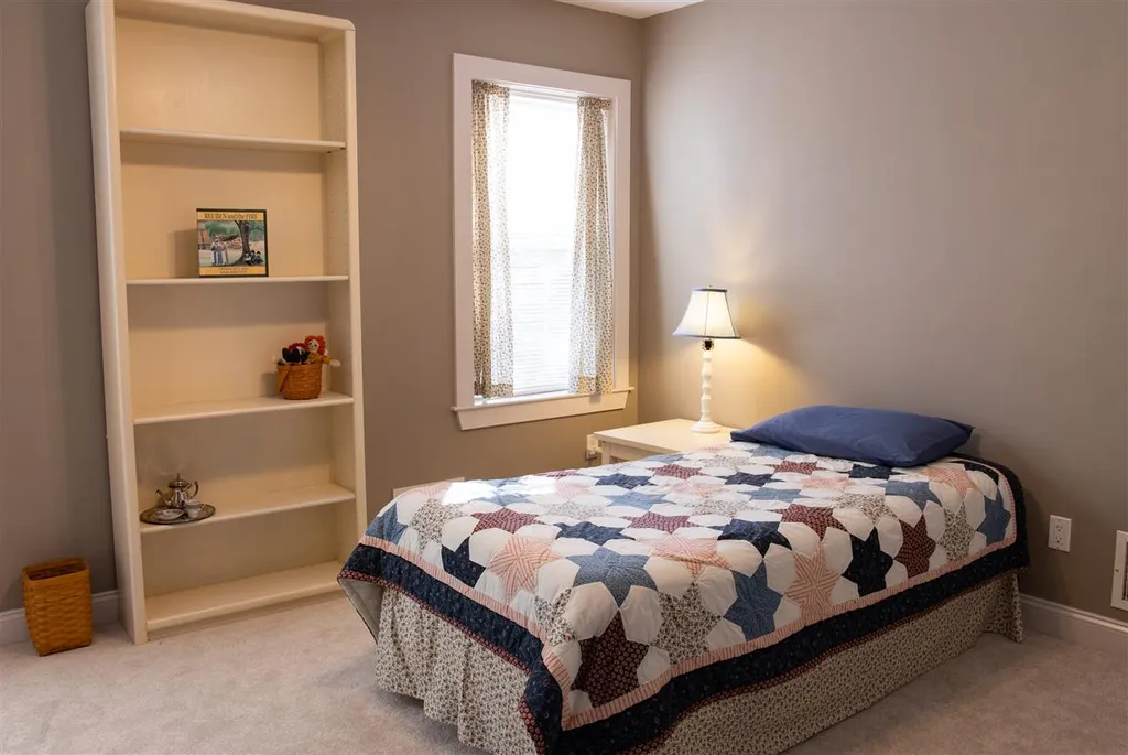 21 Stonegate Lane Shelburne VT 05482