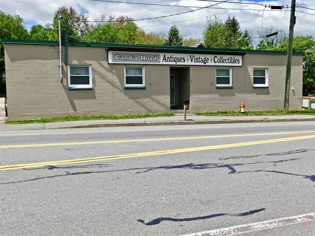 1442 Candia Road Manchester NH 03109