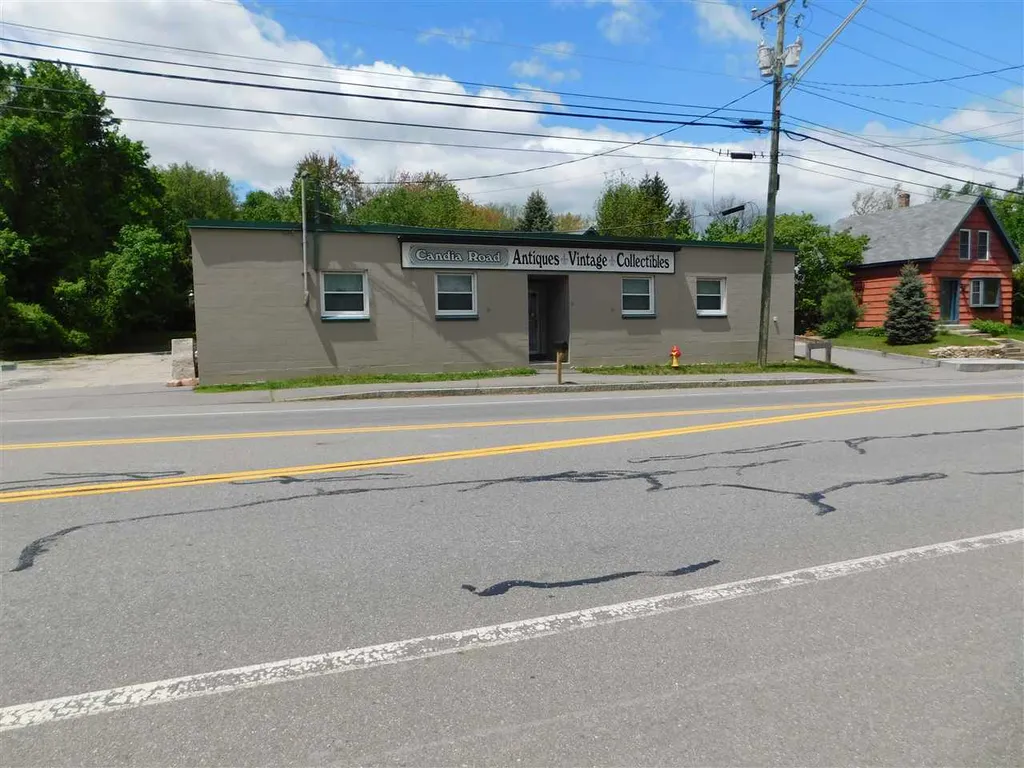1442 Candia Road Manchester NH 03109