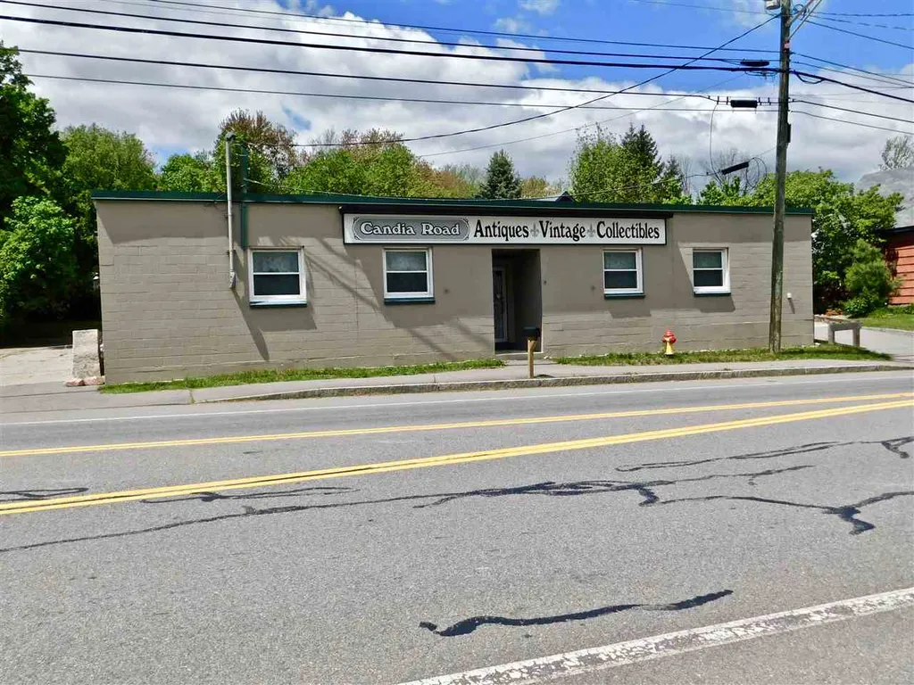 1442 Candia Road Manchester NH 03109
