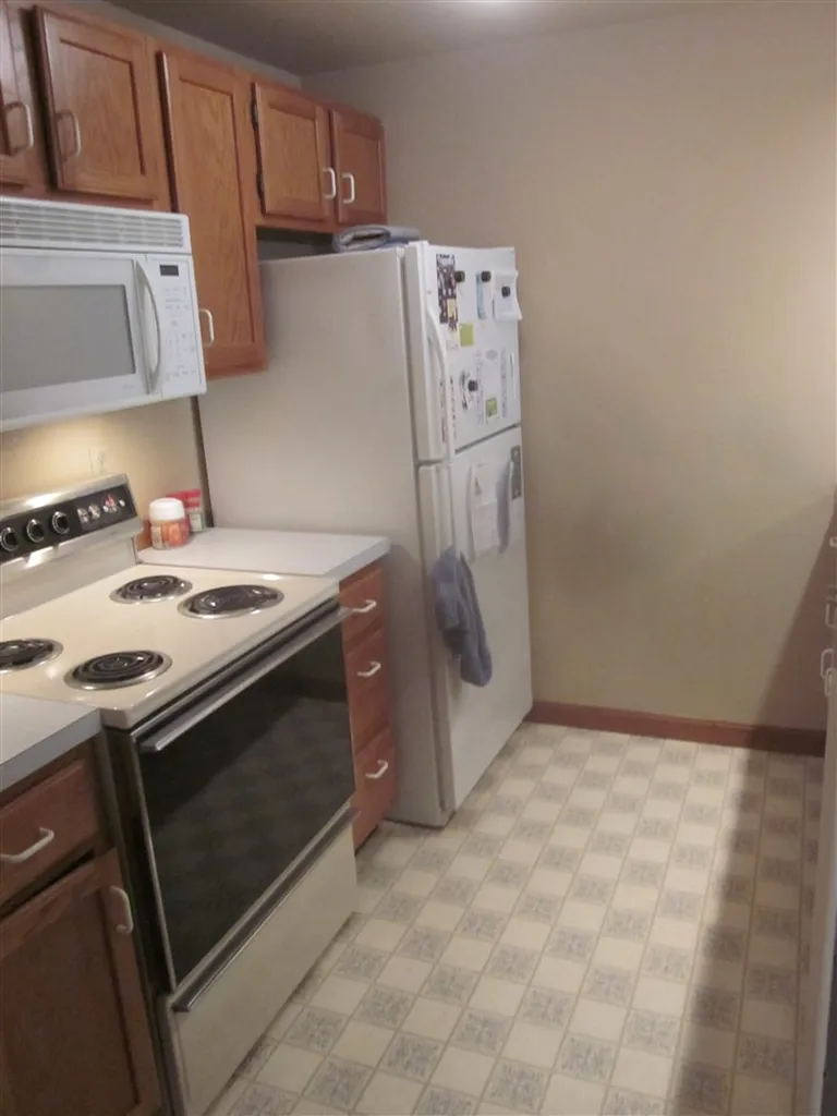 78 Montrose Drive Stratham NH 03885
