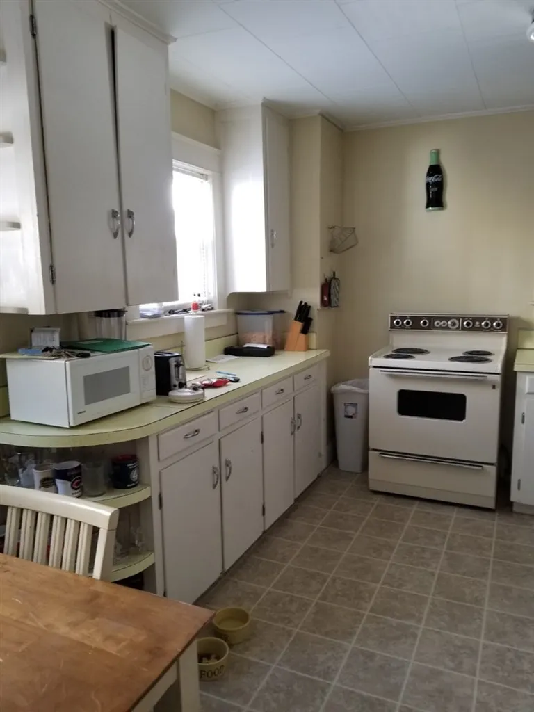 5 Beechmont Street Claremont NH 03743