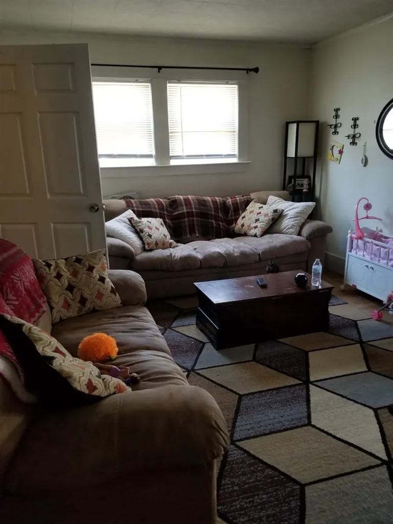 5 Beechmont Street Claremont NH 03743