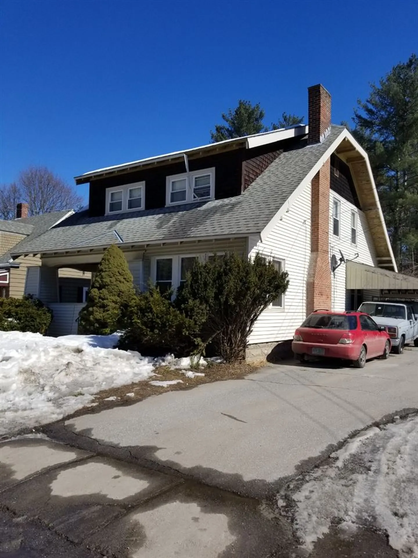 5 Beechmont Street Claremont NH 03743