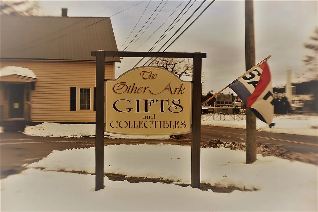 226 West Main Street Hillsborough NH 03244