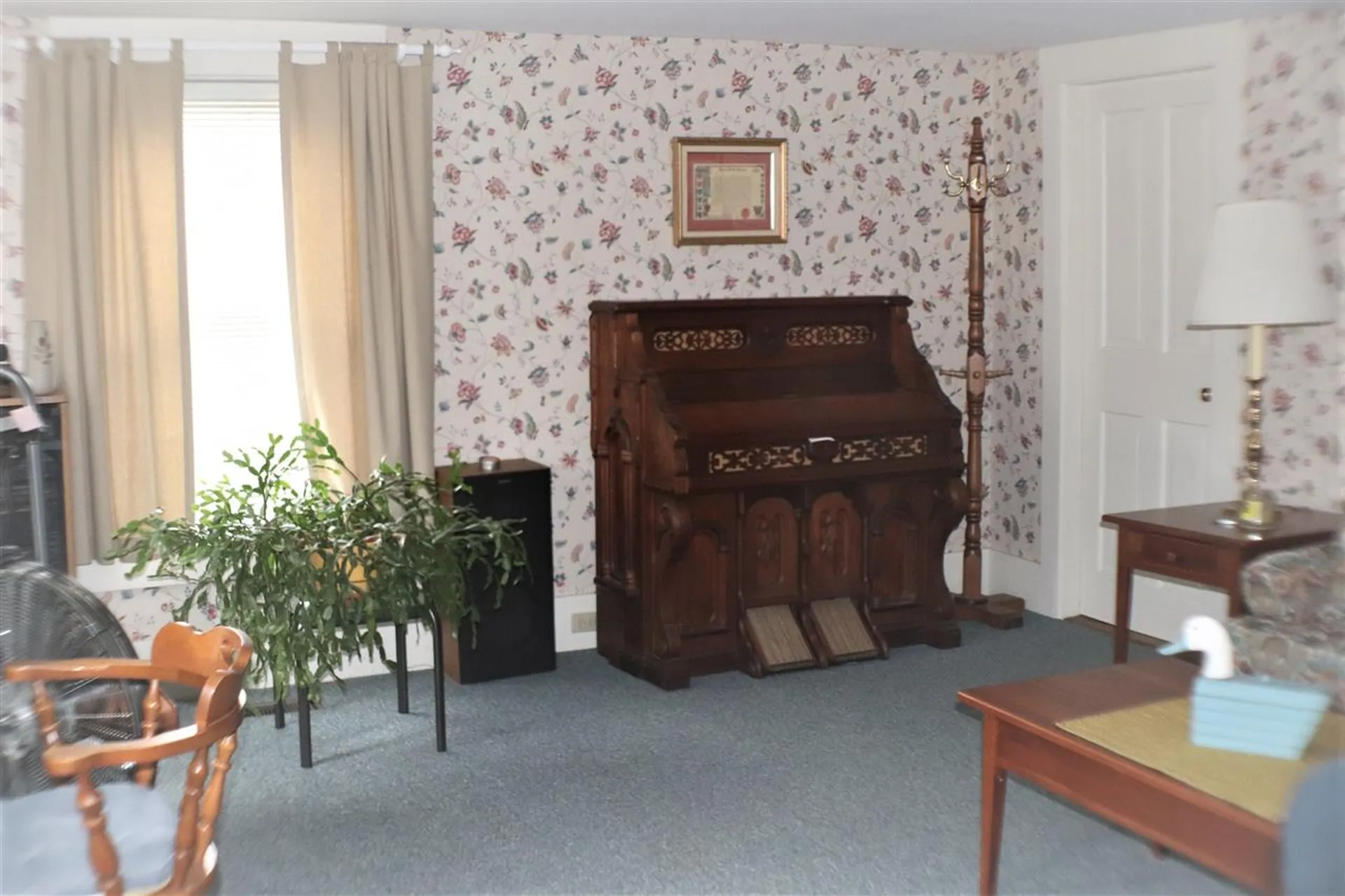 226 West Main Street Hillsborough NH 03244