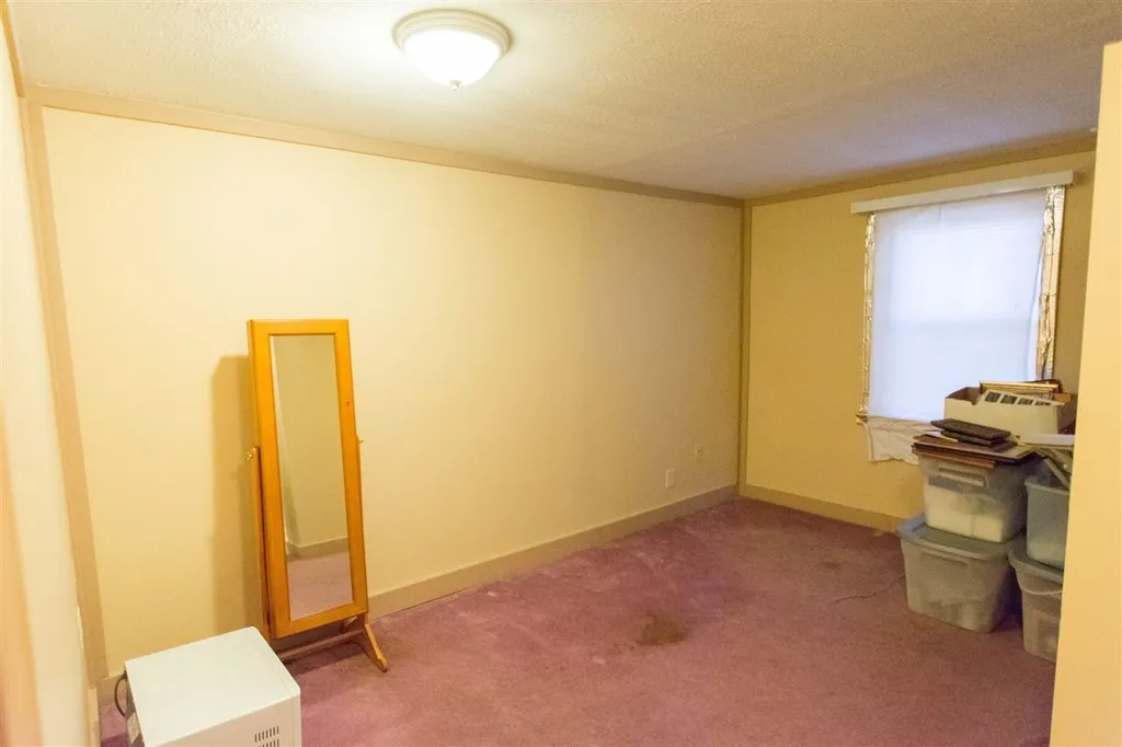 66 Pembroke Road Concord NH 03301
