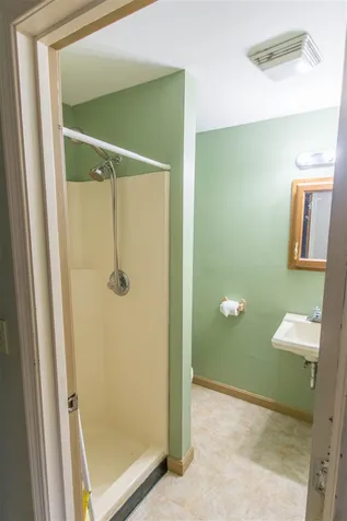 66 Pembroke Road Concord NH 03301